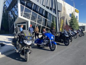 تدخل
 حيوان رمادي
 مسافة بادئة
  Textilställ – Bike powered by Motorrad
