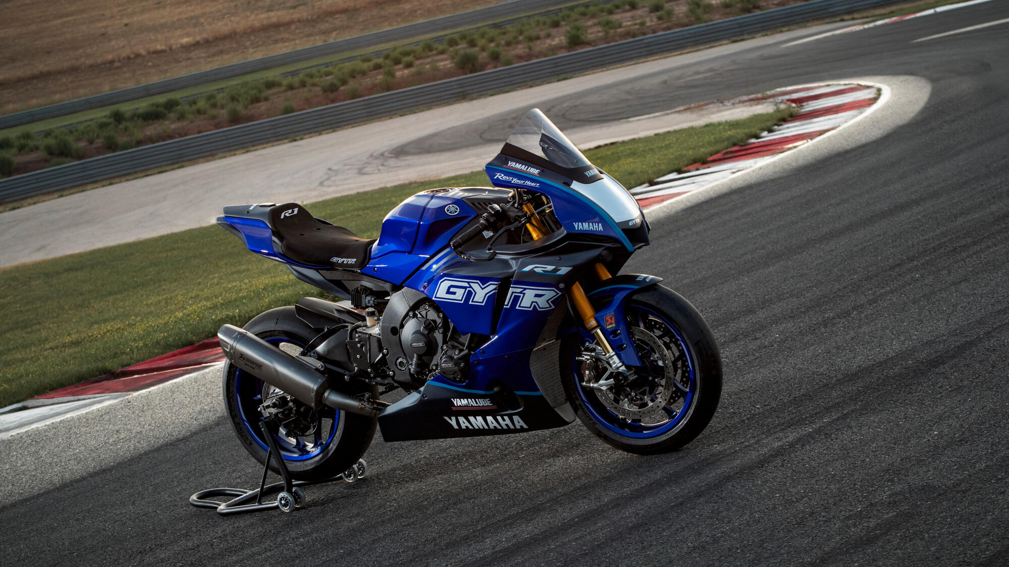 2023 års Yamaha R1 GYTR – Bike powered by Motorrad